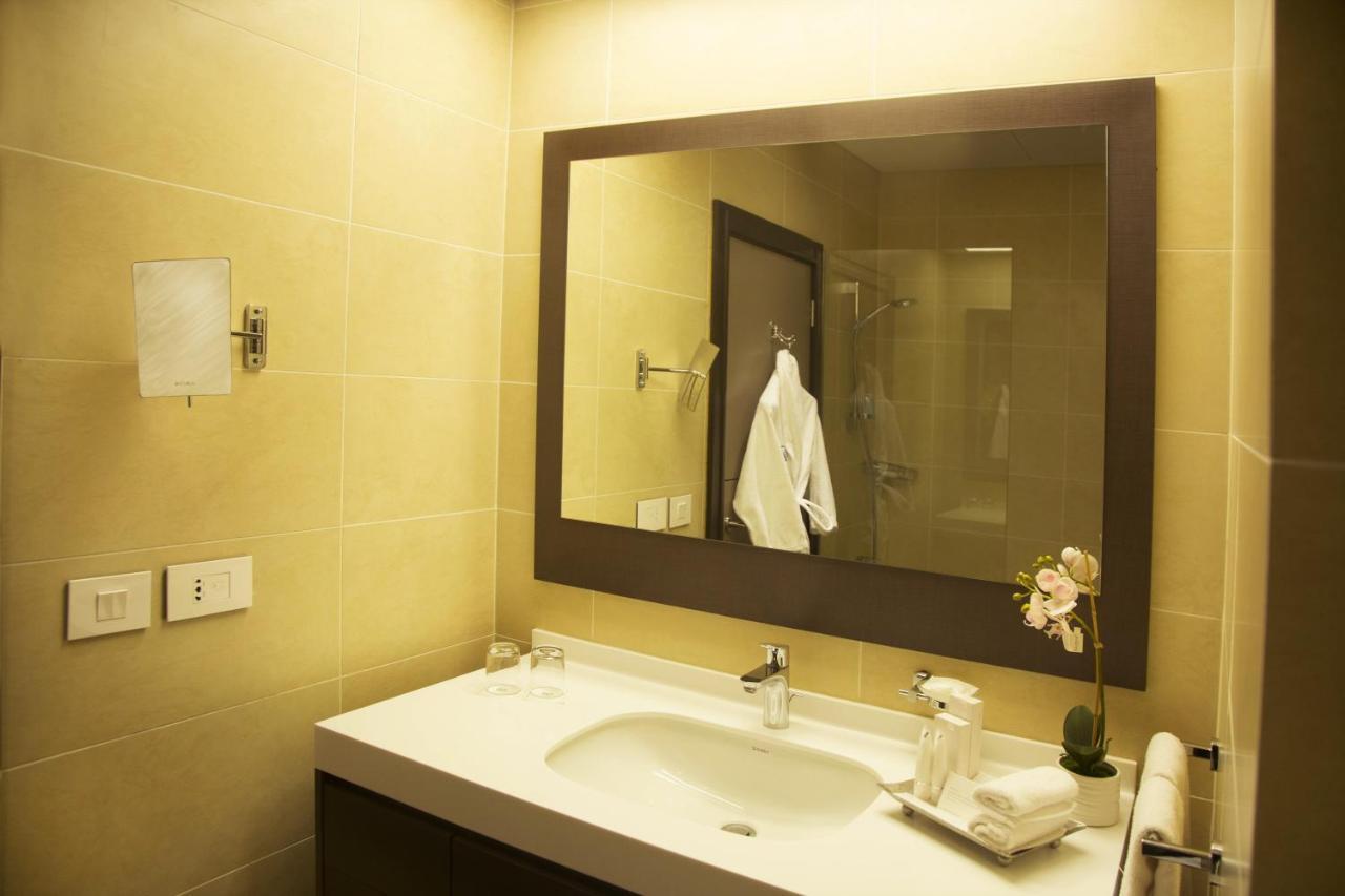 Kin Plaza Arjaan By Rotana Hotel Kinshasa Kültér fotó
