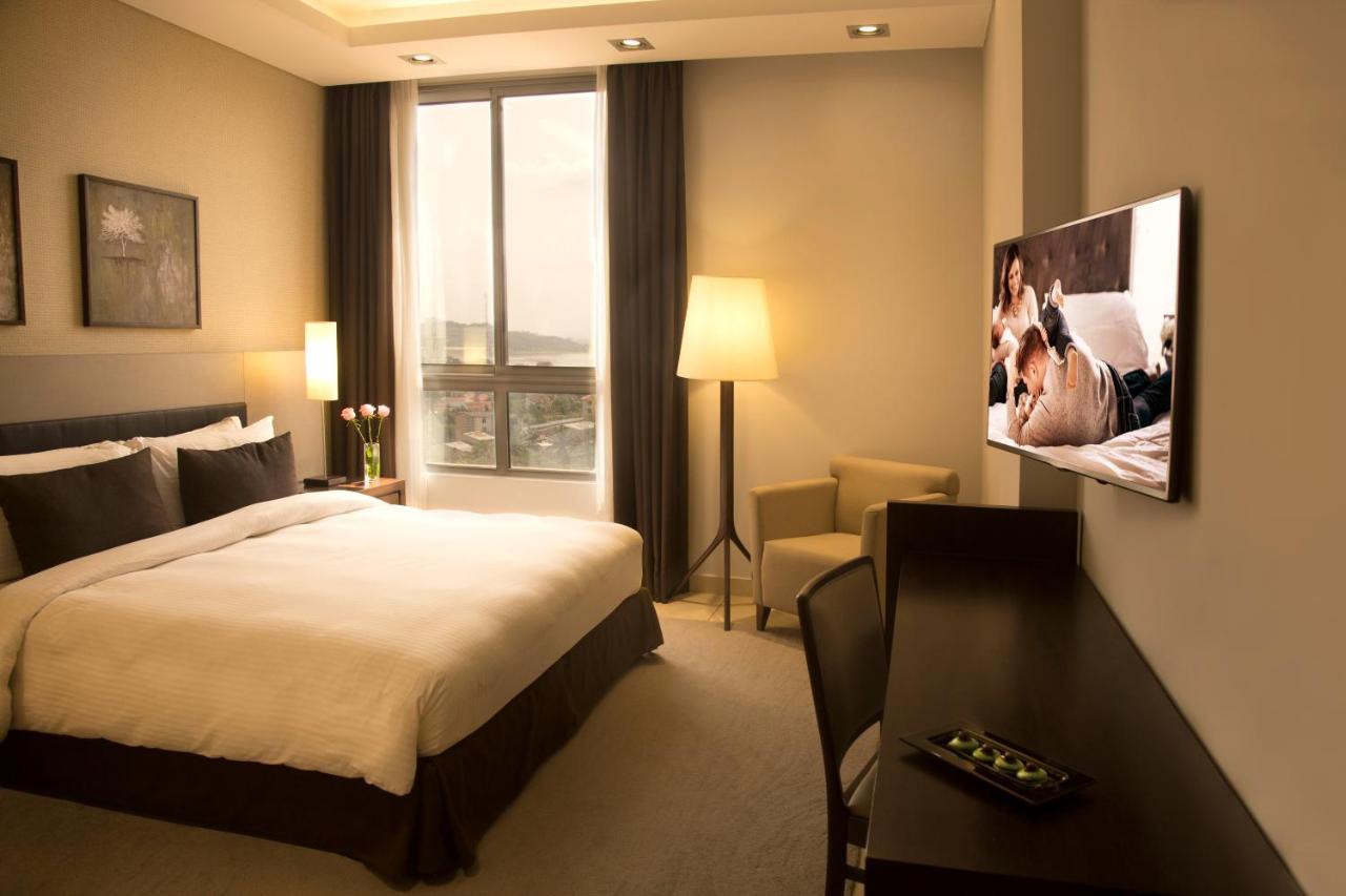 Kin Plaza Arjaan By Rotana Hotel Kinshasa Kültér fotó