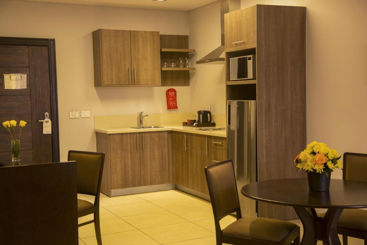 Kin Plaza Arjaan By Rotana Hotel Kinshasa Kültér fotó