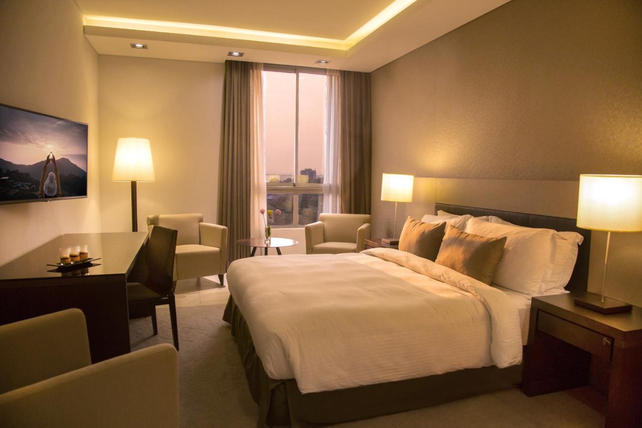 Kin Plaza Arjaan By Rotana Hotel Kinshasa Kültér fotó